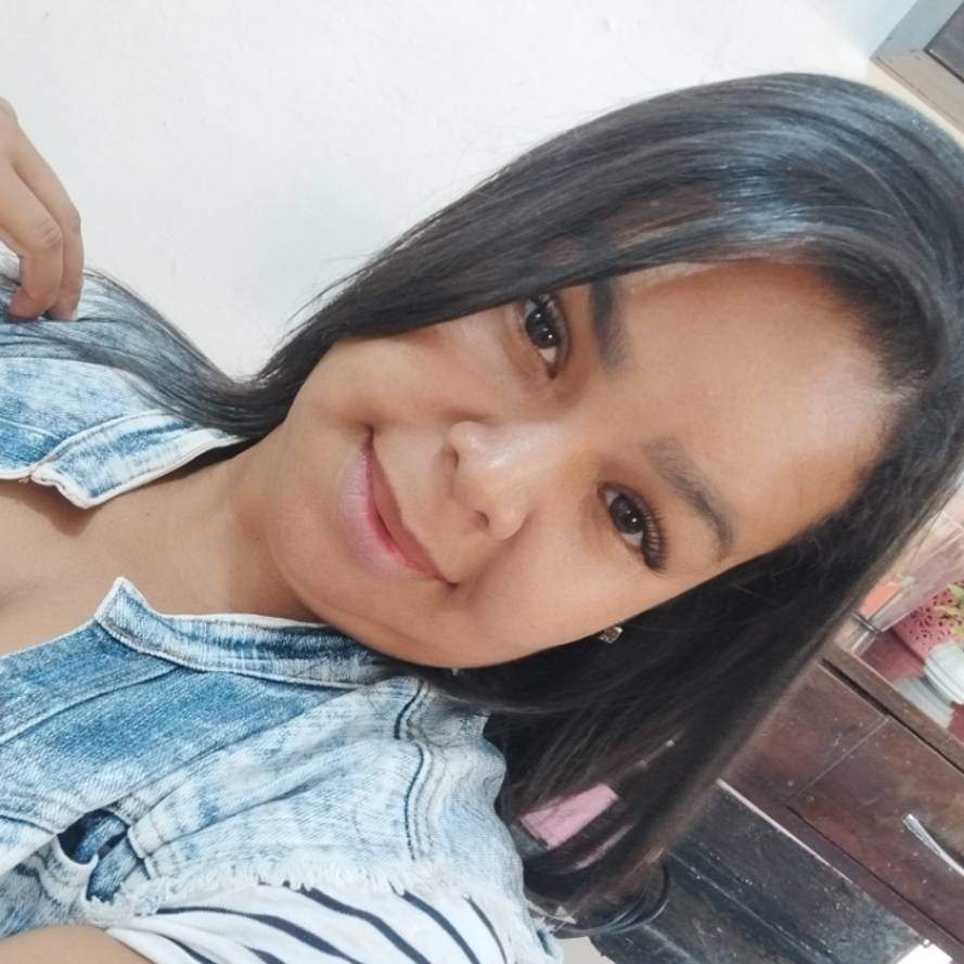 atom bio de Oleidy villanueva