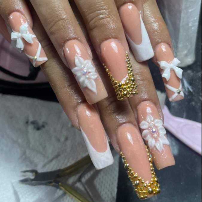 atom bio de Deglis nails