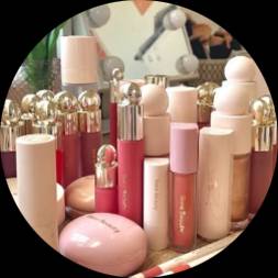 atom bio de Makeup-shop