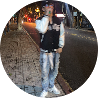 atom bio de NAWEBLUNT