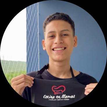 Harley Cocina - Official Links & Social Media | atom.bio