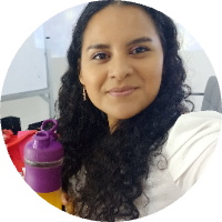 atom bio de Ximena Simbaña