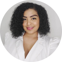 atom bio de NAYERI PALLARES STUDIO