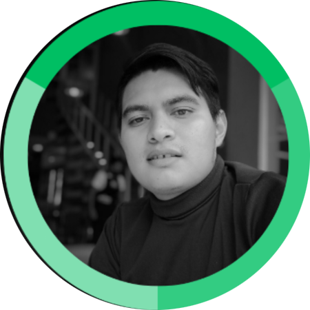 atom bio de Ernesto González