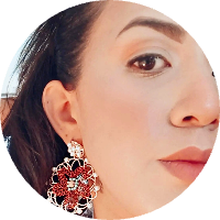 atom bio de Rhona Perez