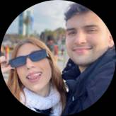 atom bio de May y Jhon