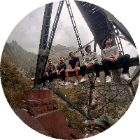 atom bio de Anonymous user