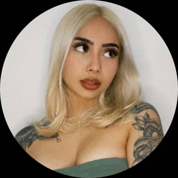 Evelyn Harlow (@evelyn_harlow) · atom.bio website