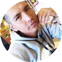 atom bio de Fernando la revolución musical