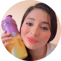 atom bio de Alejandra Cevallos