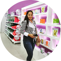 atom bio de Daniela Moriano