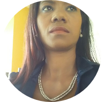 atom bio de Deyanira Ubri